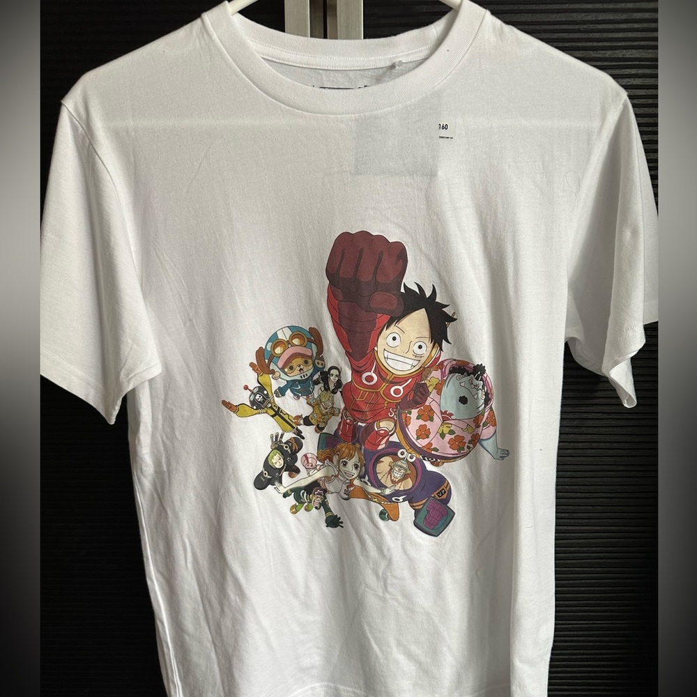 Uniqlo Kids “ONE PIECE” T-shirt
